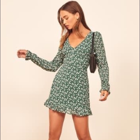 Reformation Dresses & Skirts - REFORMATION ELENOR LONG SLEEVE MINI DRESS